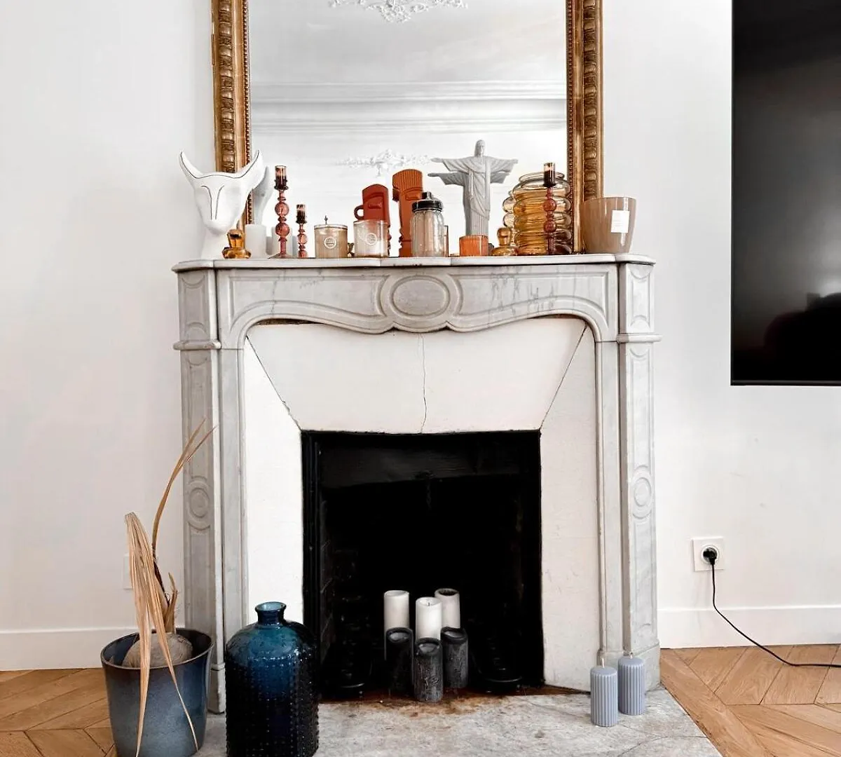 Beautiful 2 Bedroom Haussmann Apartment Parigi